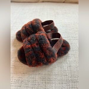 UGG Fluff Yeah Slide Slippers Toddler size 8